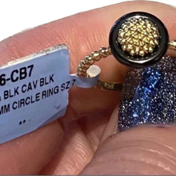 BEAUTIFUL!! 🖤 NWT! Lagos 18K Gold ‘Caviar’ Ring - Picture 5 of 7